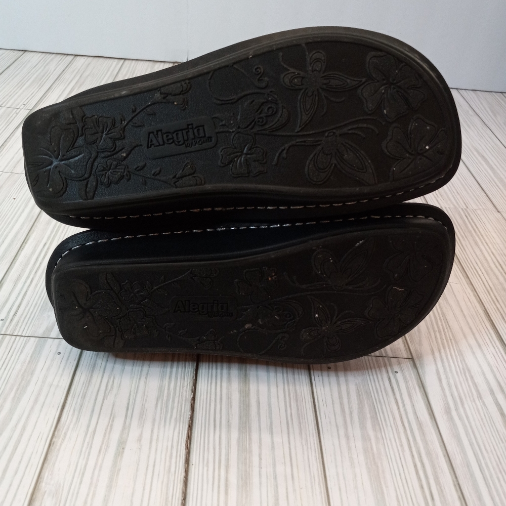 Alegria Snakeskin Print Patent Leather Mary Jane Shoes - Picture 7 of 11